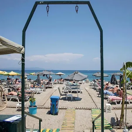 Happy Апартаменти *