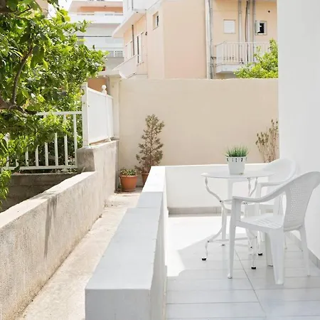 Happy Апартаменти Кос